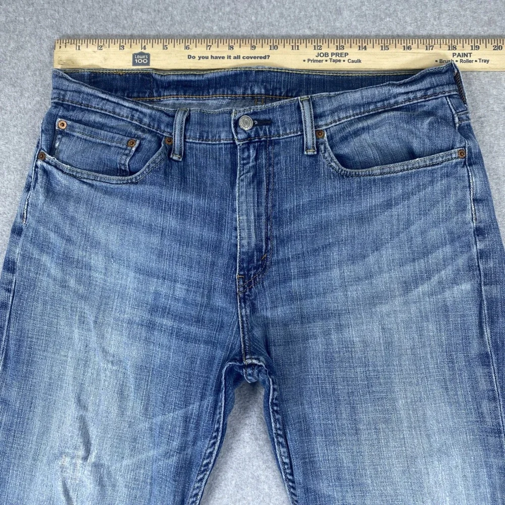 Levi 514 Straight Fit Jeans Mens 36x30 Blue Medium Wash Distressed Denim